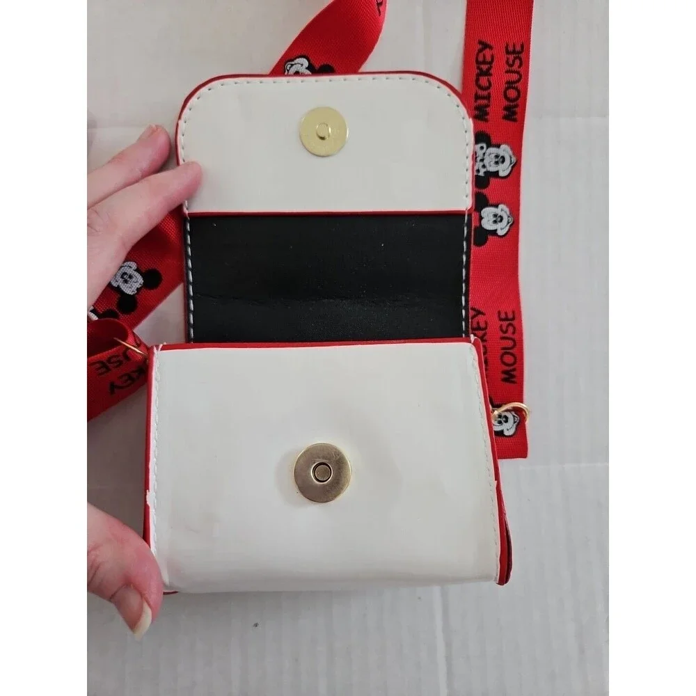 Little Girls Donald, Mickey, And Minnie Mini Purse 4x4.5x1 in